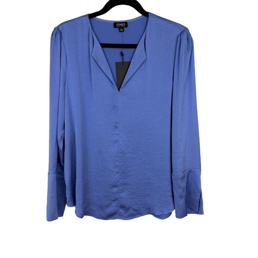 Jones New York Simplified V-Neck Blouse - Size Large